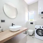 Apartment Luxury Near W Big Terrace And Sea View Kastela