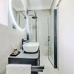 Luxury Near W Big Terrace And Sea View Apartment *