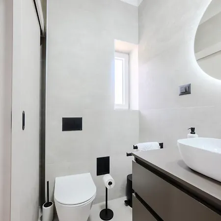 Luxury Near W Big Terrace And Sea View Apartment *