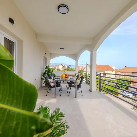 Luxury Near W Big Terrace And Sea View