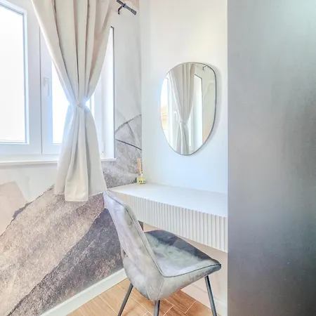 Luxury Near W Big Terrace And Sea View Apartment *
