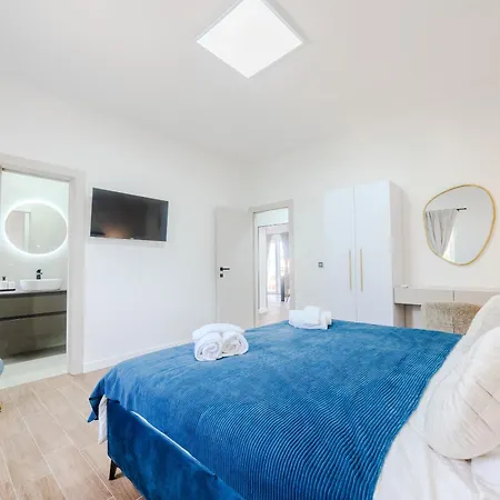 Luxury Near W Big Terrace And Sea View